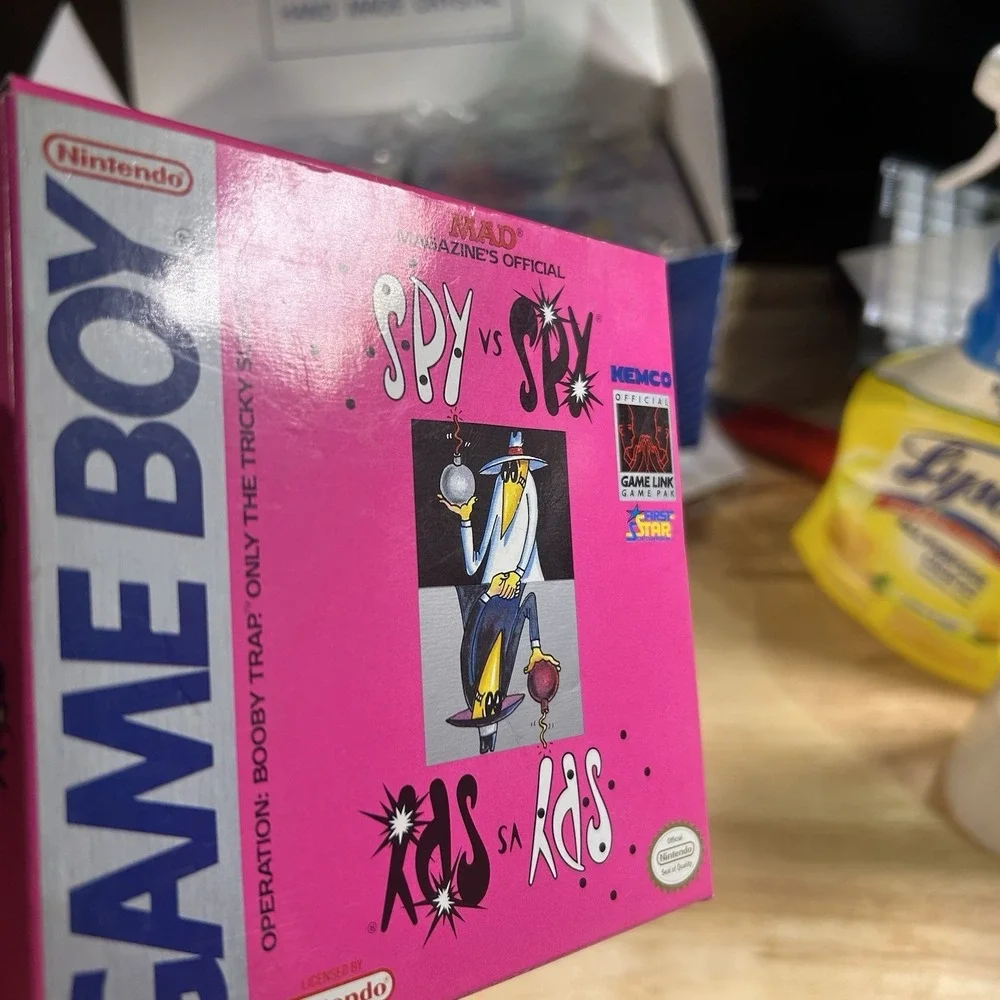 Spy Vs Spy (Nintendo Game Boy) Complete Poster Game Box Manual